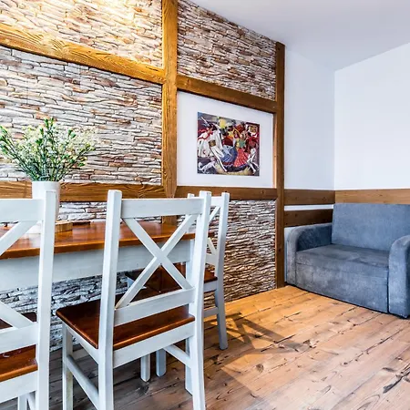 Krupówki I Styl Przy Krupówkach