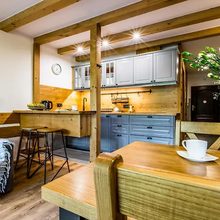 Krupówki I Styl Przy Krupówkach